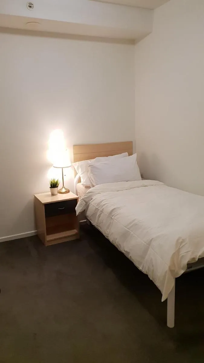 Image 5 of 2 bedrooms CBD FREE Tram apartment (Melb Central, China Town, Queen Victoria Market, Melbourne University, RMIT, etc)
