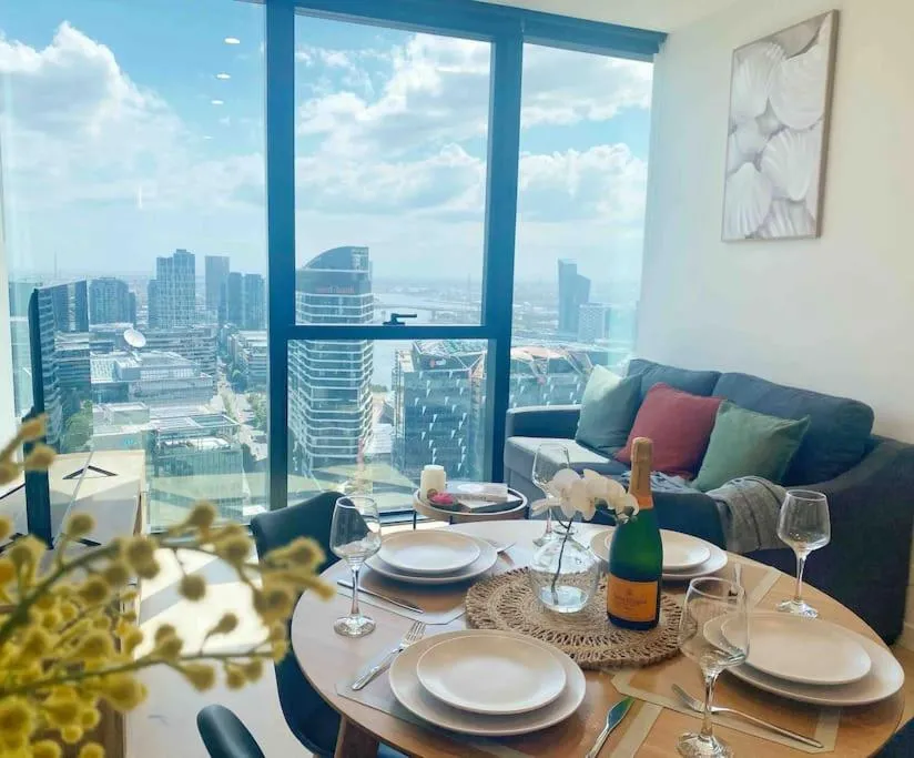 Image 4 of 31st Floor! Amazing Sea View 2B2B@Southern Cross