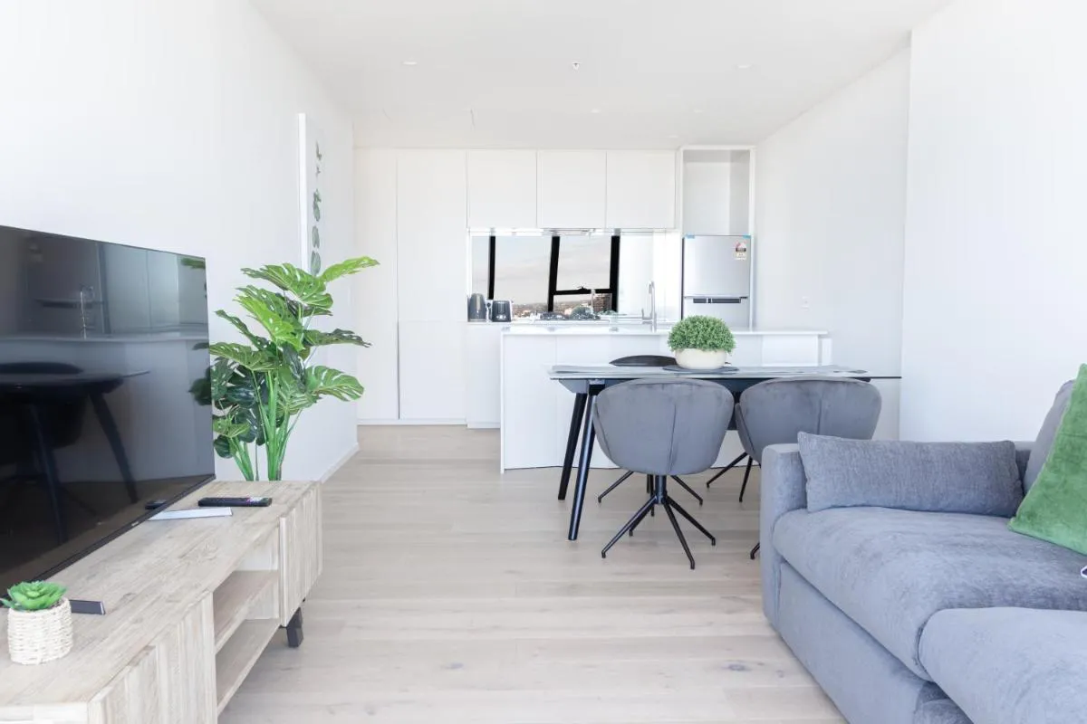 Image 4 of 3BR 2BATH, Southbank, Stylish, Sea View
