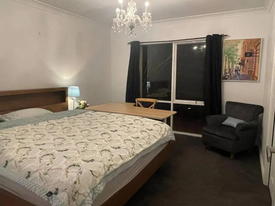 Image 1 of 3BR Artistic Home, Netflix, Gym, Camberwell market. Taste The True Melbourne