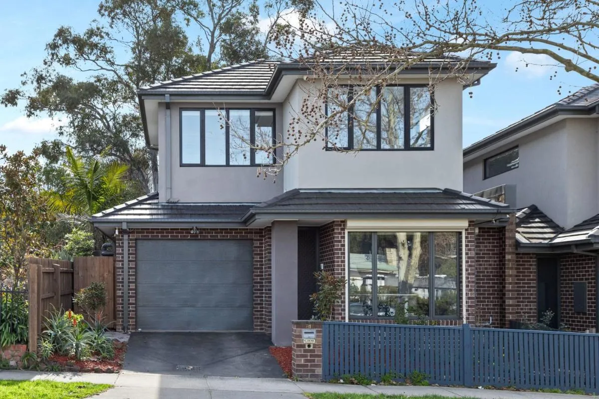 Image 5 of 3BR Boxhill Elegant House
