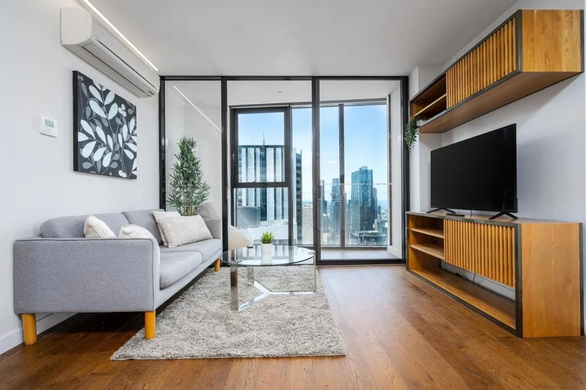 Image 5 of 3BR with 180 Degrees Ocean and City Views, Pool, Spa and Gym