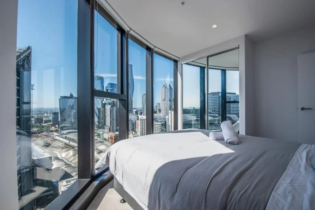 Image of 811D High rise 2BR Apt with City view Free parking