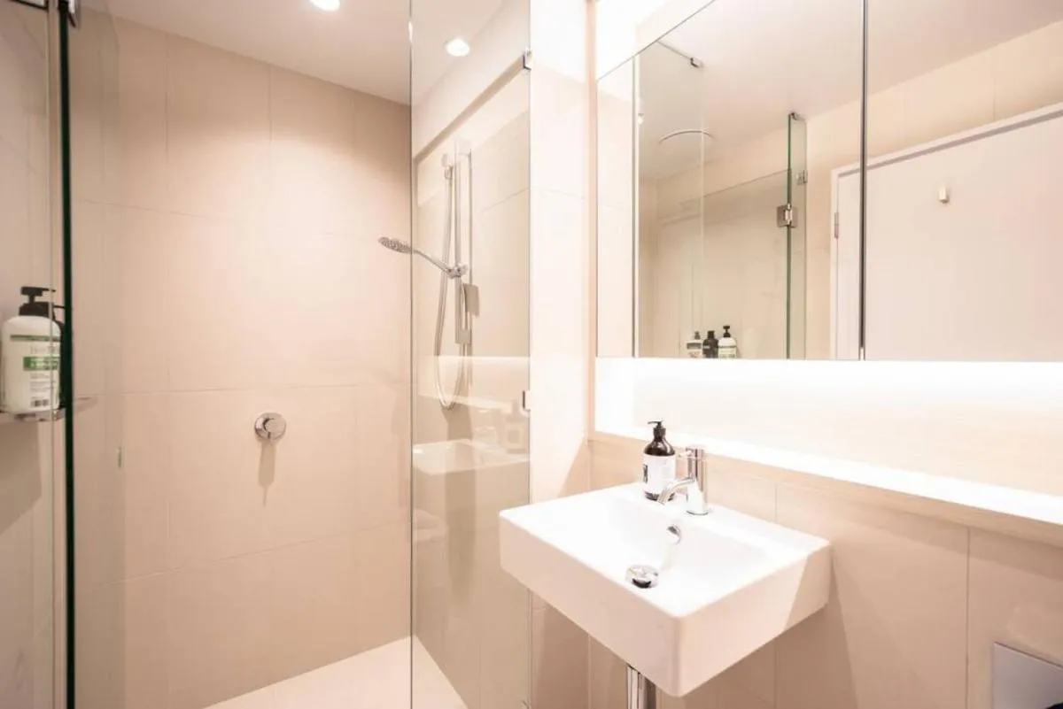 Image 2 of 811D High rise 2BR Apt with City view Free parking