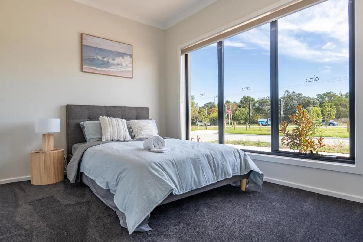 Image 6 of A Cosy 5Beds house in the Clyde