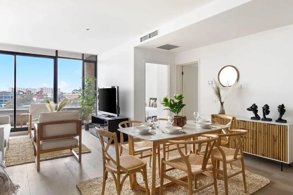 Image of A Lux 2BR Apt Next to Melbourne Uni FREE Parking