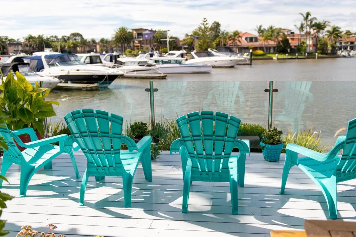 Image 3 of Absolute Waterfront Marina Views
