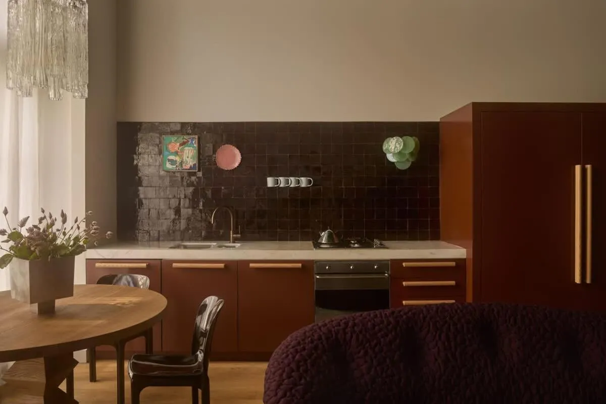 Image 2 of A luxe stay in the Paris end of Melbourne