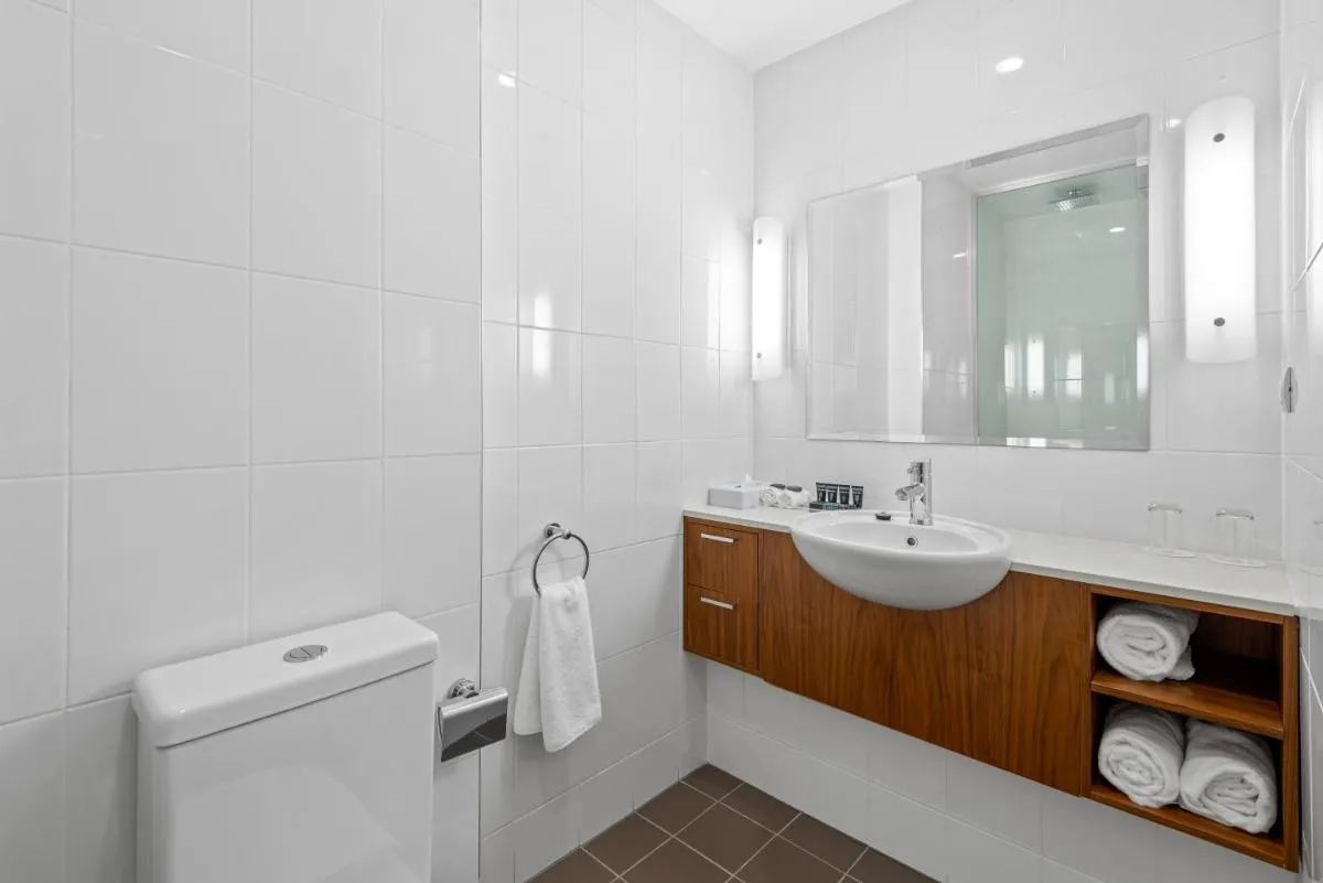 Image 2 of Amora Hotel Riverwalk Melbourne