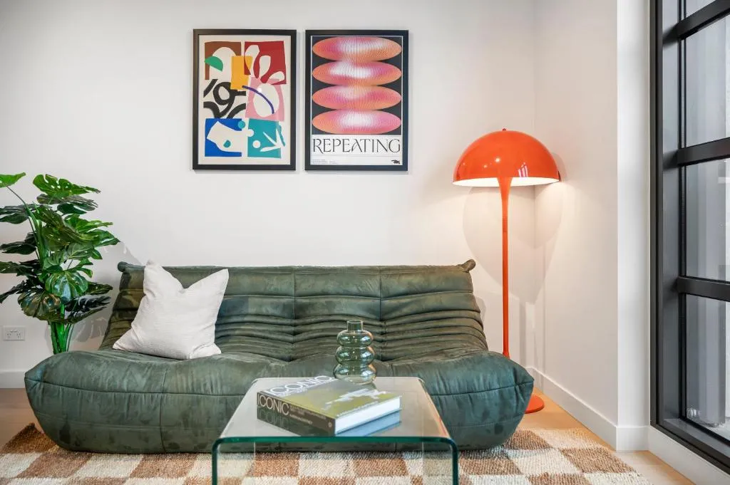 Image of Art Deco – Collingwood Hideaway