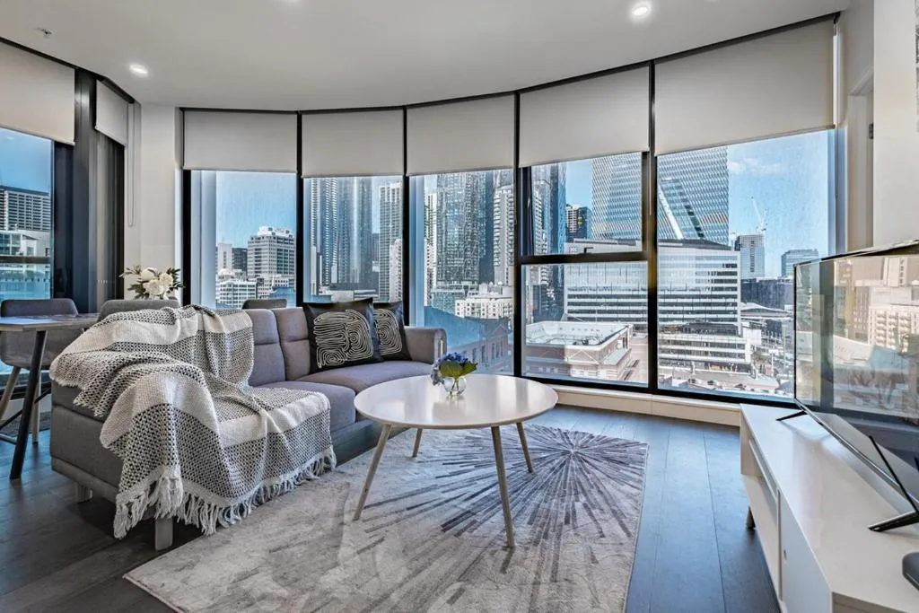 Image of Batman 2br2ba Overlooking Stadium Pool Gym Park