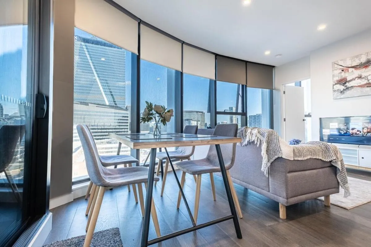 Image 4 of Batman 2br2ba Overlooking Stadium Pool Gym Park