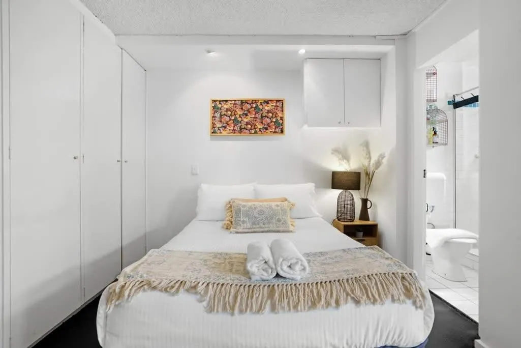 Image 1 of Beach-Side Studio Apt with parking spot