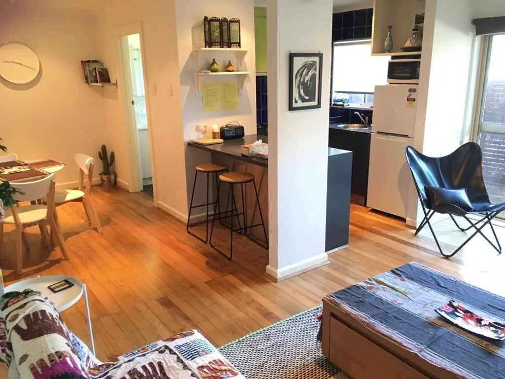 Image 6 of Beachfront Apartment