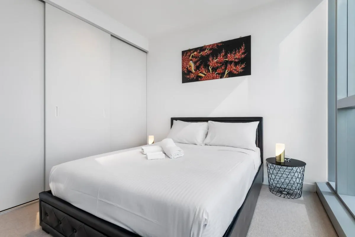 Image 1 of Best CBD Location with Stunning City and Bay Views