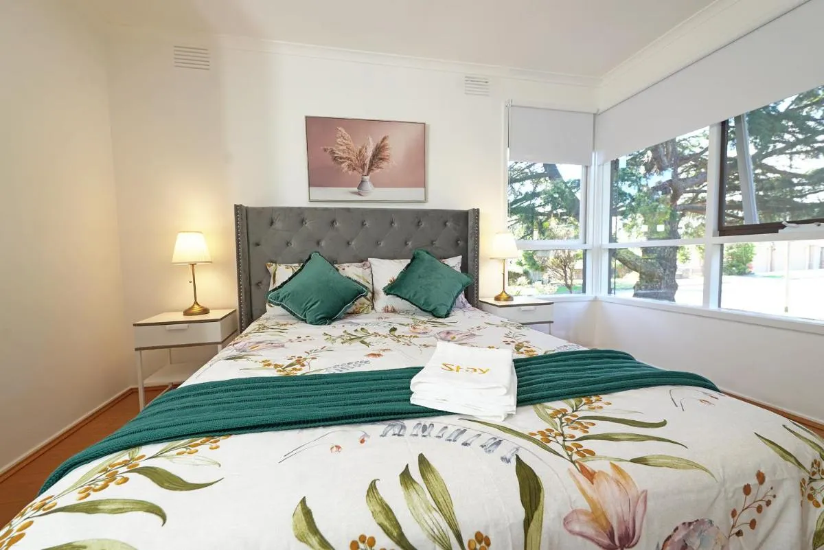 Image 1 of Best Location Entire House Staycation Parkland Surrounding