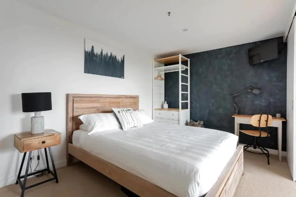 Image 5 of BestView St Kilda Spectacular Sunset Hideaway – boutique self-contained luxury apartment