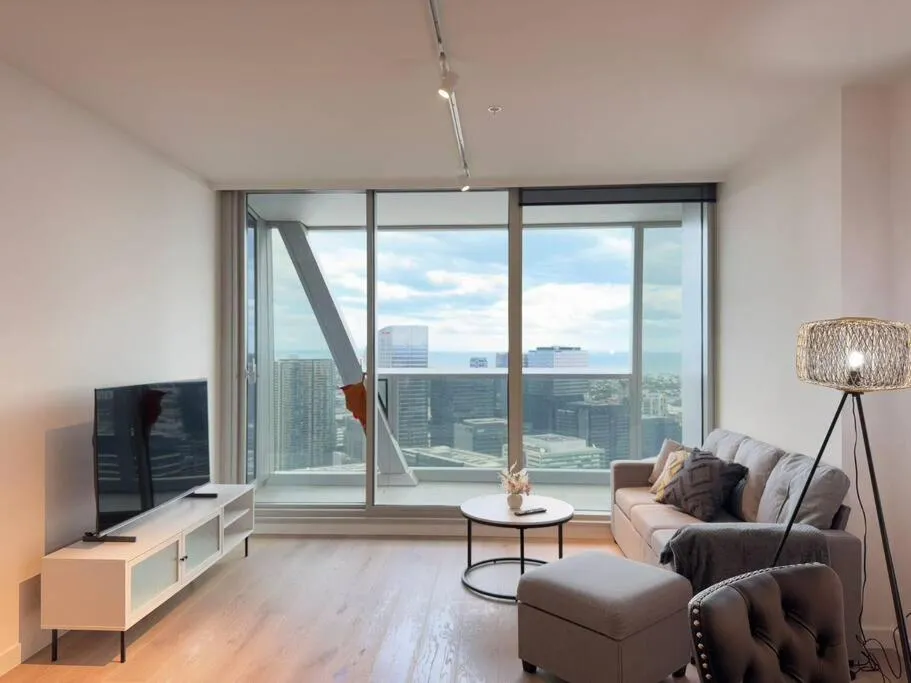 Image 5 of Best view luxury apartment