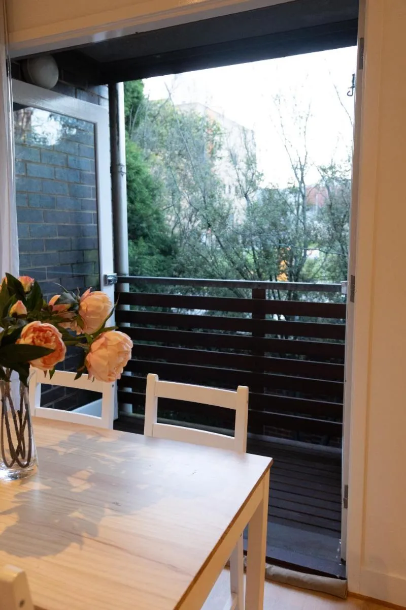 Image 6 of Box Hill Getaway