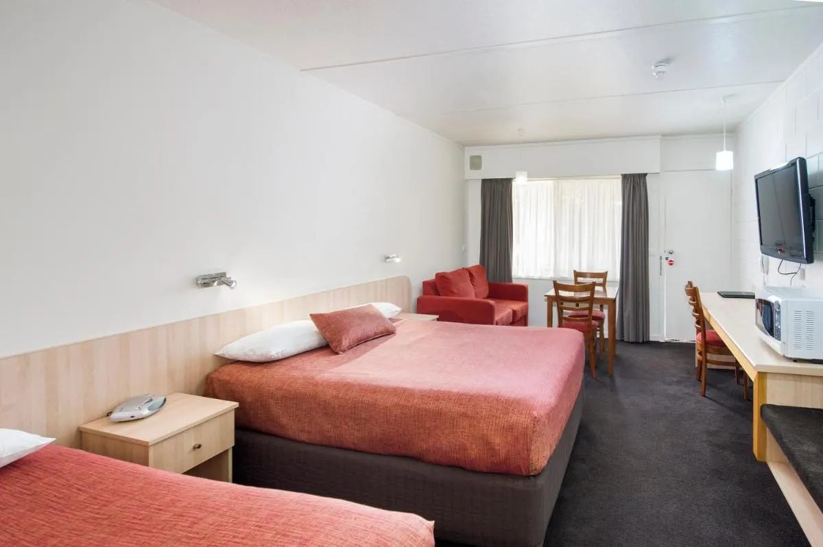 Image 6 of Box Hill Motel