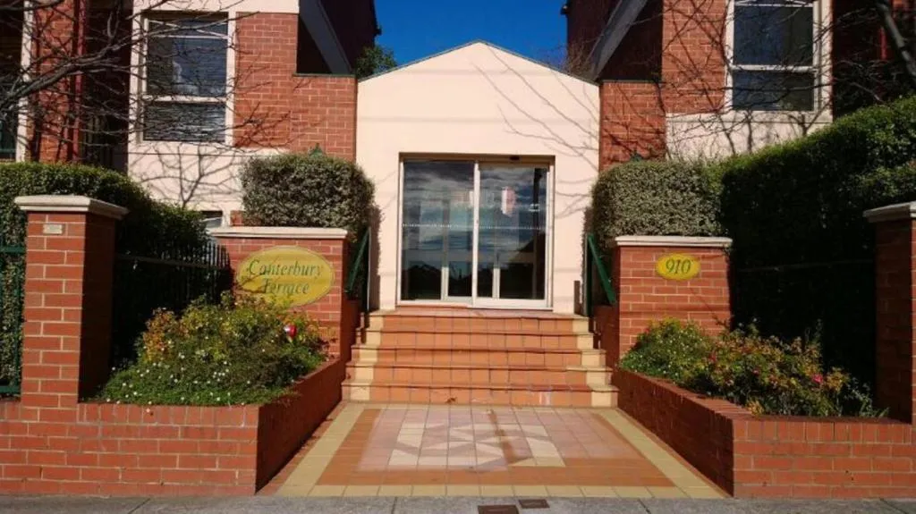 Image of Box Hill Studio Apartment 2
