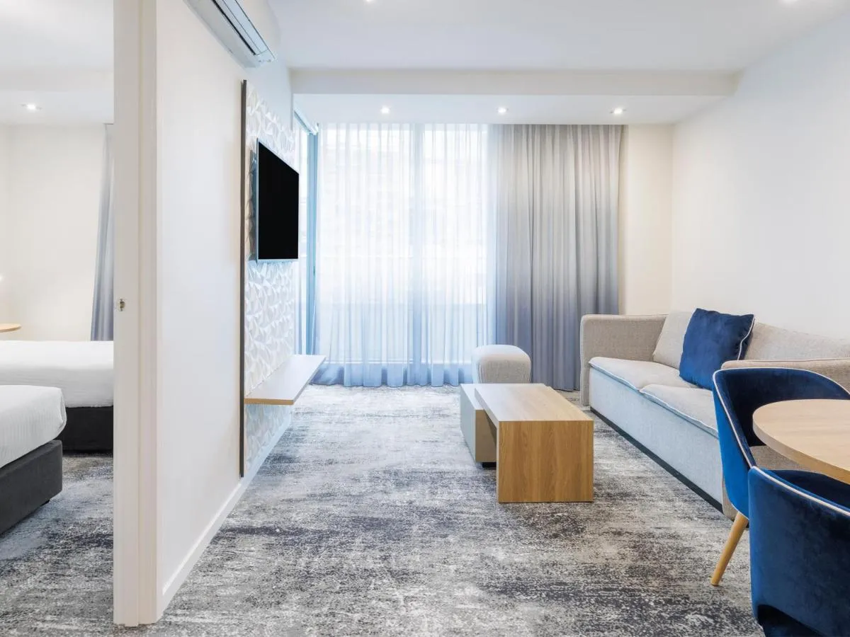 Image 5 of Brady Apartment Hotel Flinders Street