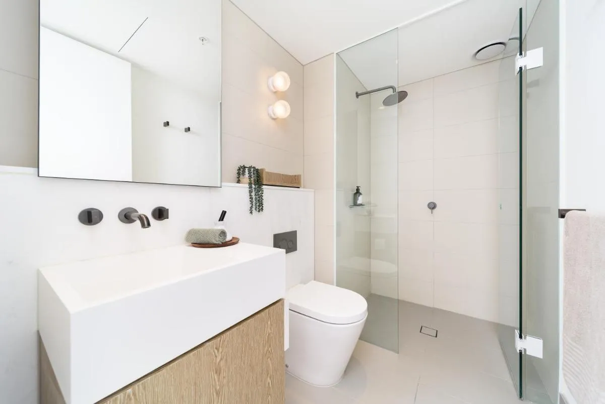 Image 2 of Brand new 2 bedrooms apartment in Melbourne CBD