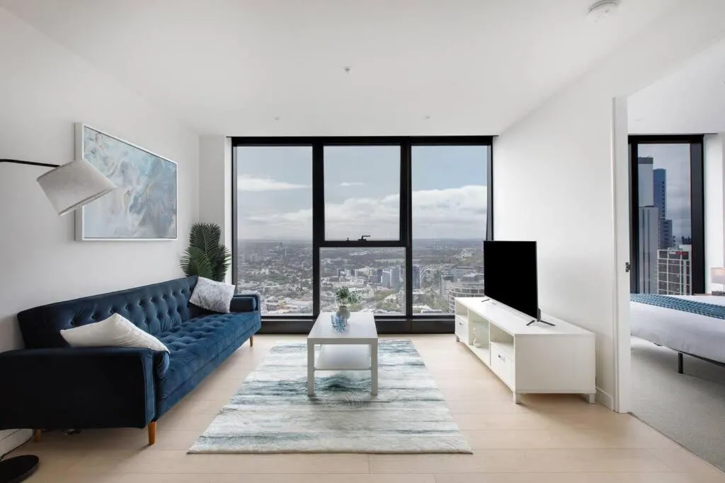 Image of Breathtaking views – Spacious 2BR Ensuite in Heart of CBD