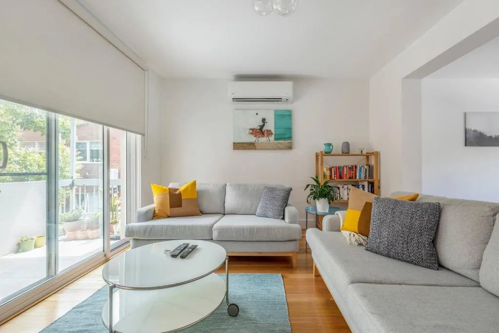 Image of Breezy East – A Light-filled Family Retreat