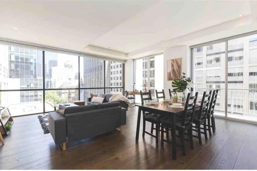 Image of Bright City Views Melbourne Central Penthouse on Collins