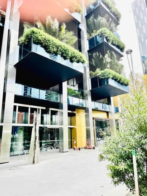 Image 5 of CBD Heart｜Awe- inspiring Heights｜Breathtaking View