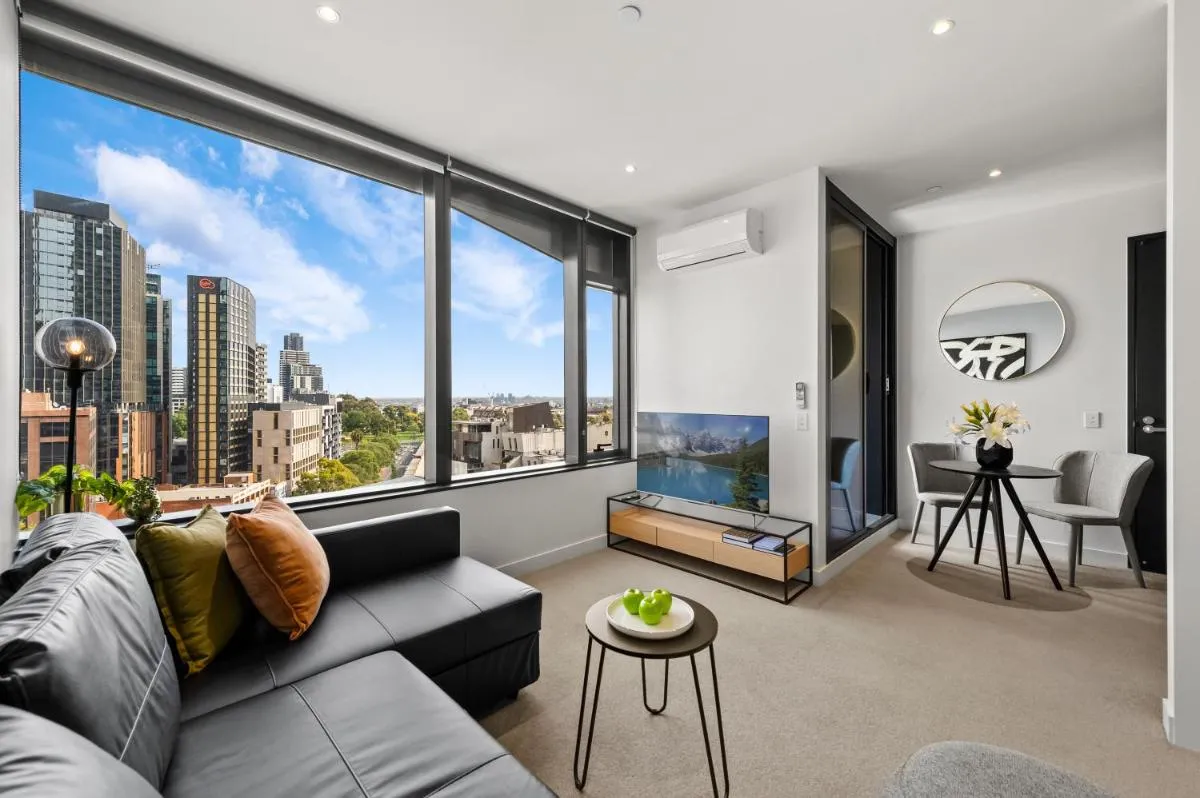 Image 5 of CBD Park Views Retreat with free parking – up to 4 pax