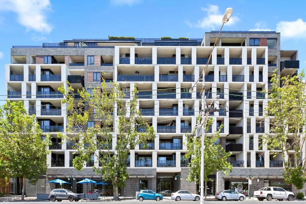 Image of COMPLETE HOST Park View St Kilda