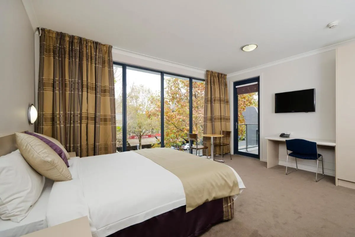 Image 4 of Carlton Lygon Lodge – Close to Melbourne Uni