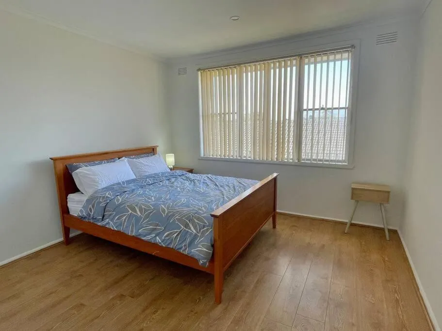 Image 5 of Central Apartment near Dandenong Hospital & Market
