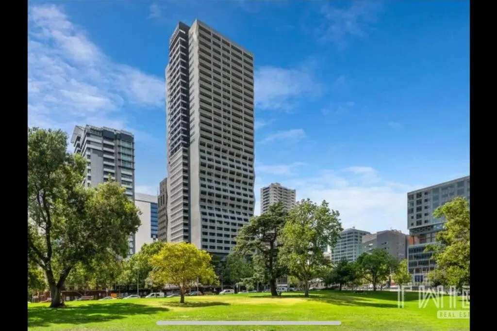 Image 4 of Central Park of Melbourne Apartments