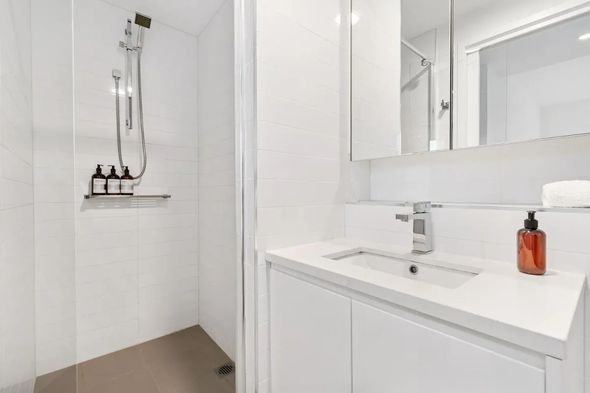 Image 2 of Central Southbank 2BR w Stunning Views and Balcony