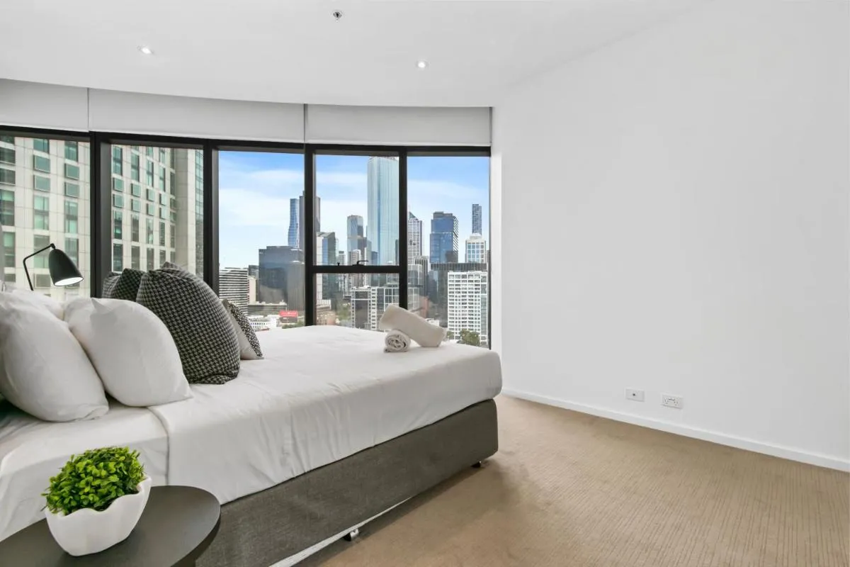 Image 6 of Central Southbank Apt w Stunning City Views & Pool