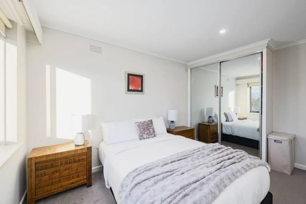 Image of Central to Everything Spacious 1 Bedroom Apartment