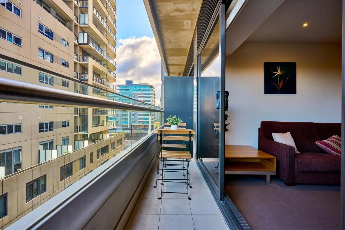 Image 5 of Charming 1 Bed Apartment on St Kilda Rd