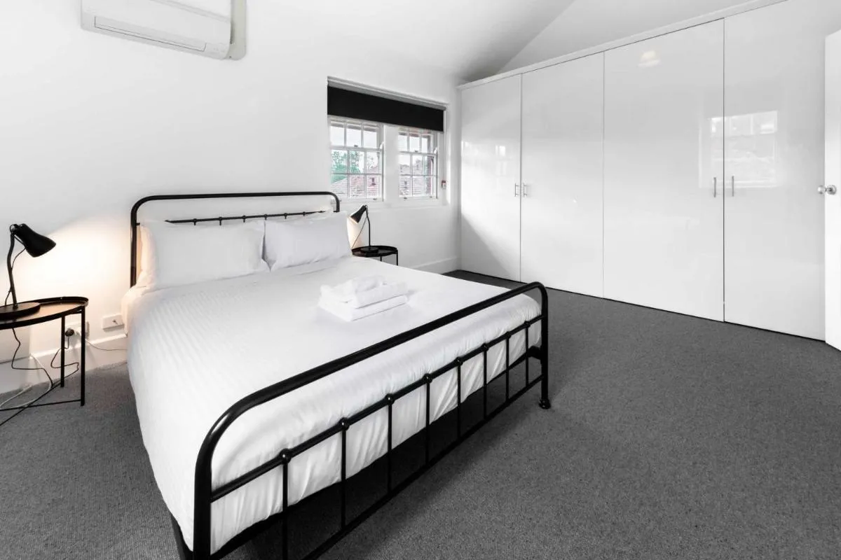Image 1 of Chic 1BR Apartment in Peaceful Parkville