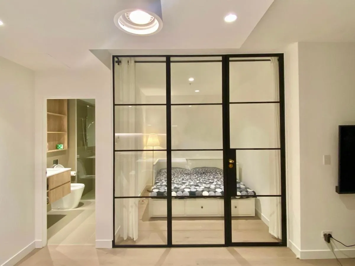 Image 1 of Chic 2BR Luxury Apt in Prime West Side Complex Center of It All