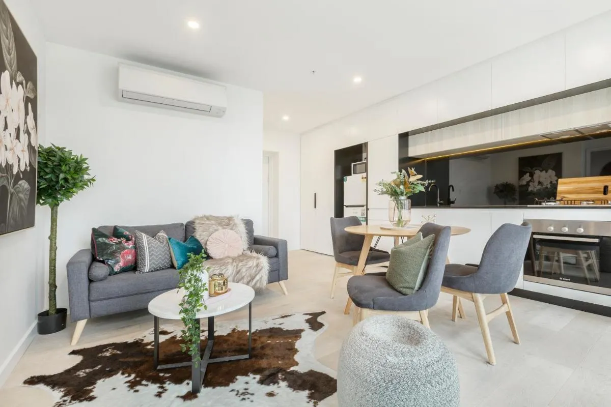 Image 3 of Chic Pad in Trendy SouthbankNear Casino & MECC