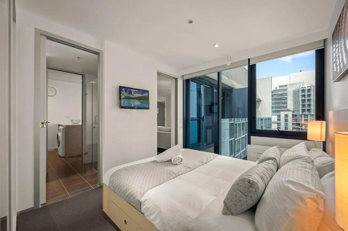 Image 1 of City Stays – Plus