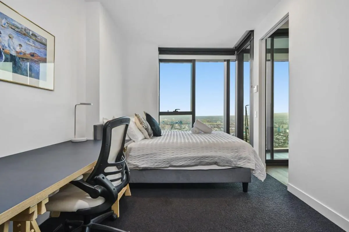 Image 1 of City Views 2BR Gem Near Queen Vic