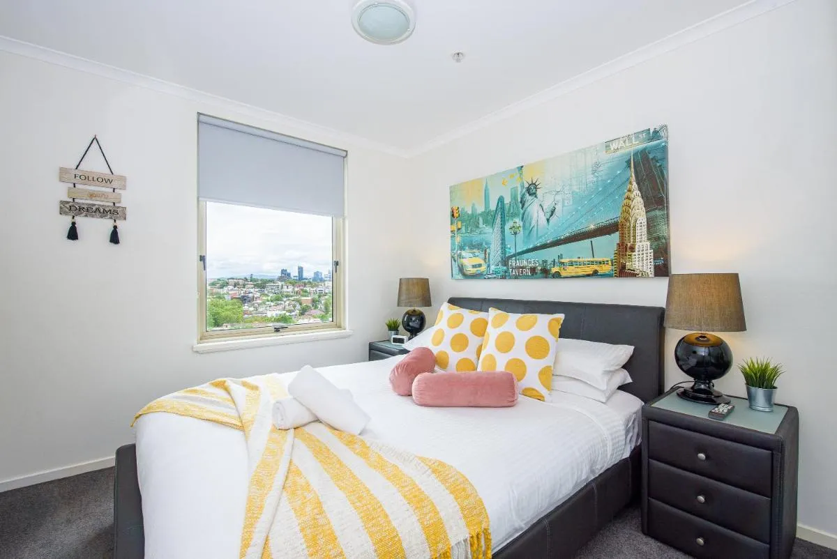 Image 1 of City skyline views with swimming pool!