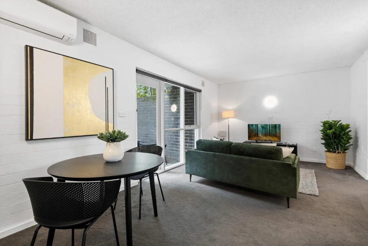 Image 5 of Comfortable 1-Bed Unit with Private Courtyard