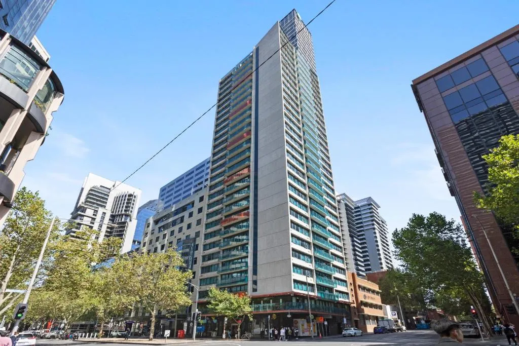 Image of Complete Host A’Beckett St Apartments