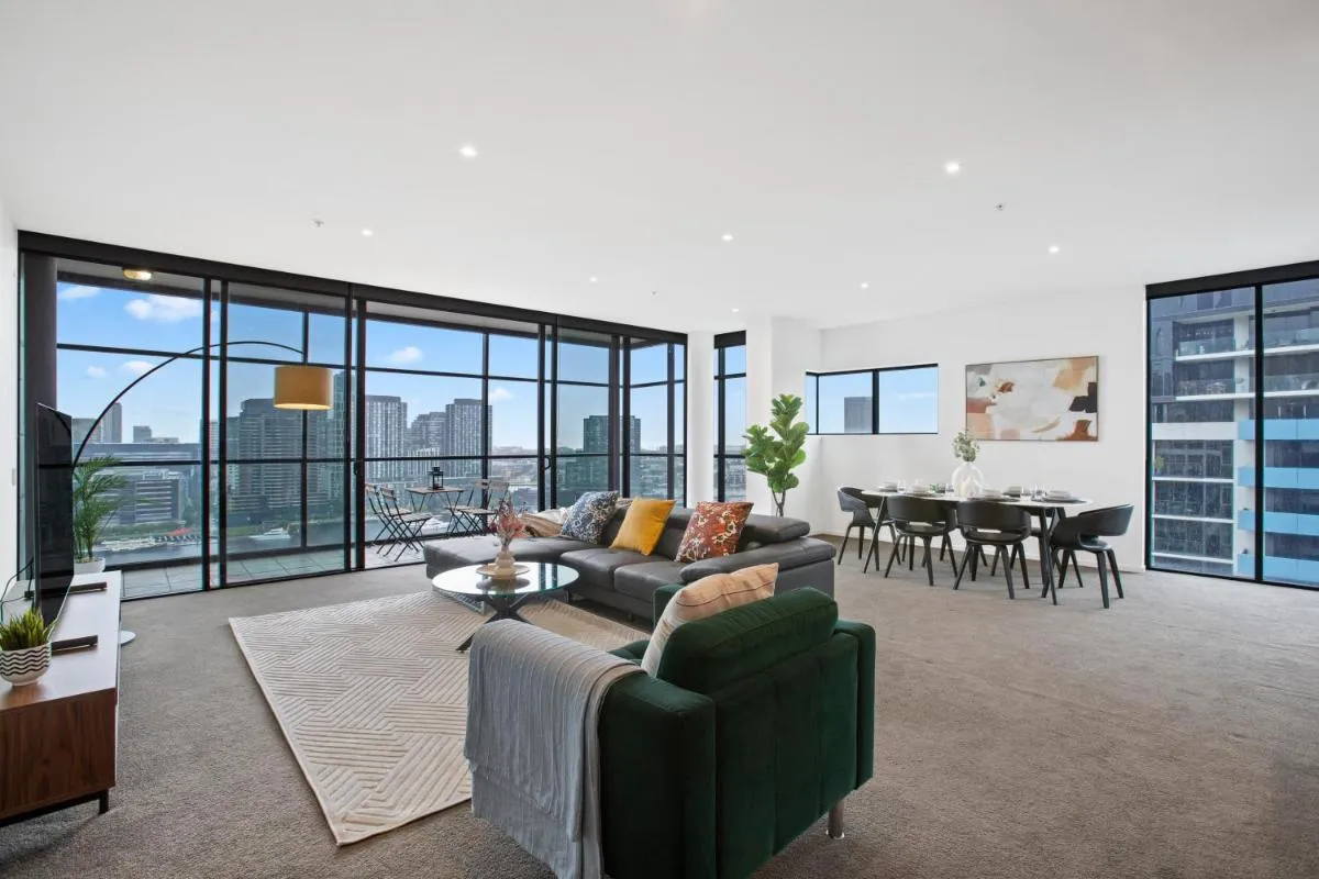 Image 5 of Complete Host Arkley Apartments