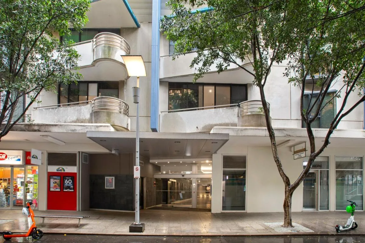 Image 1 of Complete Host Arkley Apartments